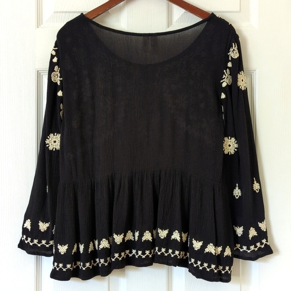 Meadow Rue by Anthropologie Boho Embroidered Flared Sleeve Blouse Black Cream S - Picture 10 of 12